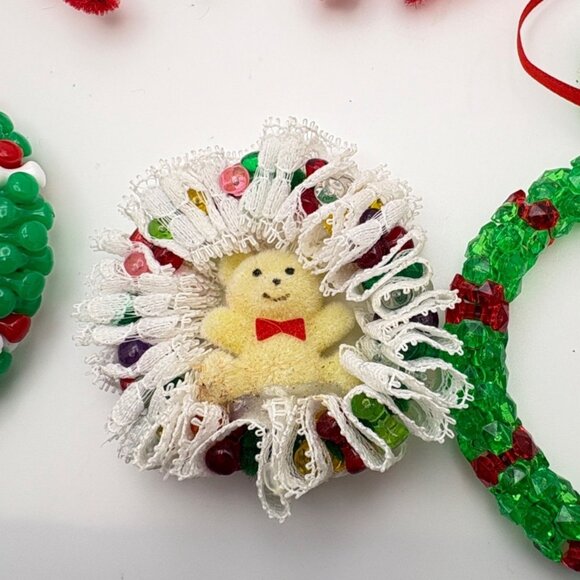 Handmade Beaded Christmas Tree Ornaments Wreath Candy Cane Lot of 7 - Picture 4 of 9